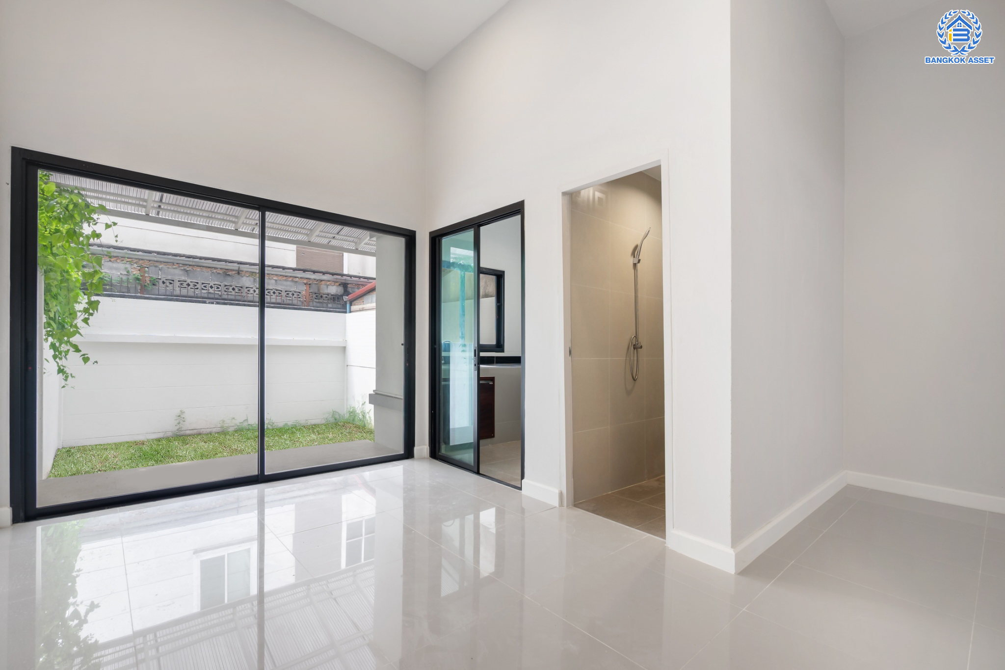 บ้านมือสองตกแต่งใหม่ ม.เน็พปาร์ควิลล่า เกษตร-นวมินทร์ ทาวน์โฮม 3 ชั้นหลังใหญ่ เนื้อที่ 30 ตร.ว. ฟังก์ชัน 3 ห้องนอน 4 ห้องน้ำ (ห้องนอนทุกห้องมีห้องน้ำในตัว) 1 ที่จอดรถ Living Roomก กว้างขวาง บนทำเลใจกลางเมือง! เชื่อมต่อทั้ง ถ.ประเสริฐมนูญกิจ, ถ.ลาดพร้าว, ถ.รามอินทรา ใกล้ The Walk เกษตรนวมินทร์, ทางด่วนรามอินทรา และรถไฟฟ้าสายสีน้ำตาล "สถานีโรงเรียนสตรีวิทยา2"...